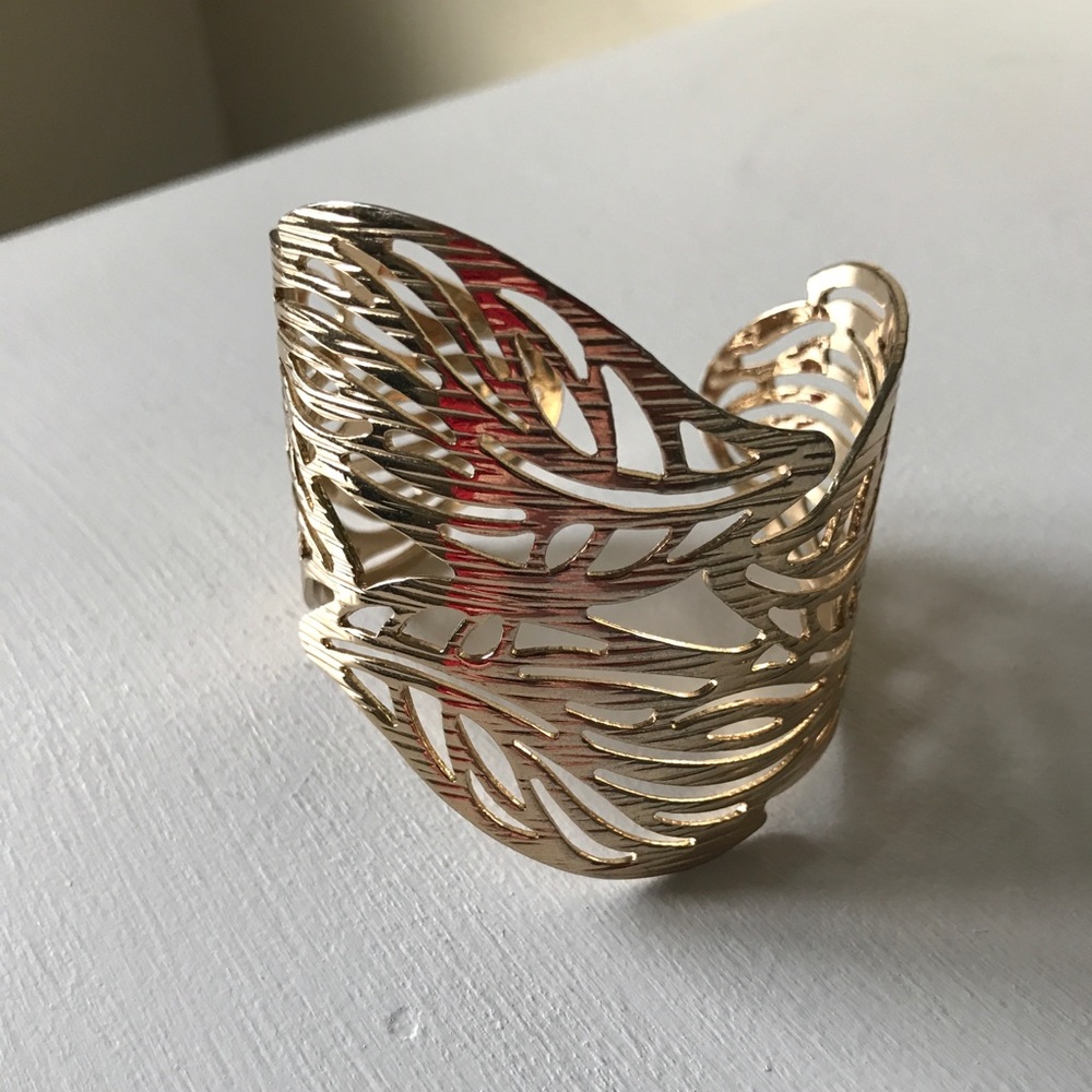 Forever 21 Gold Cuff Bracelet